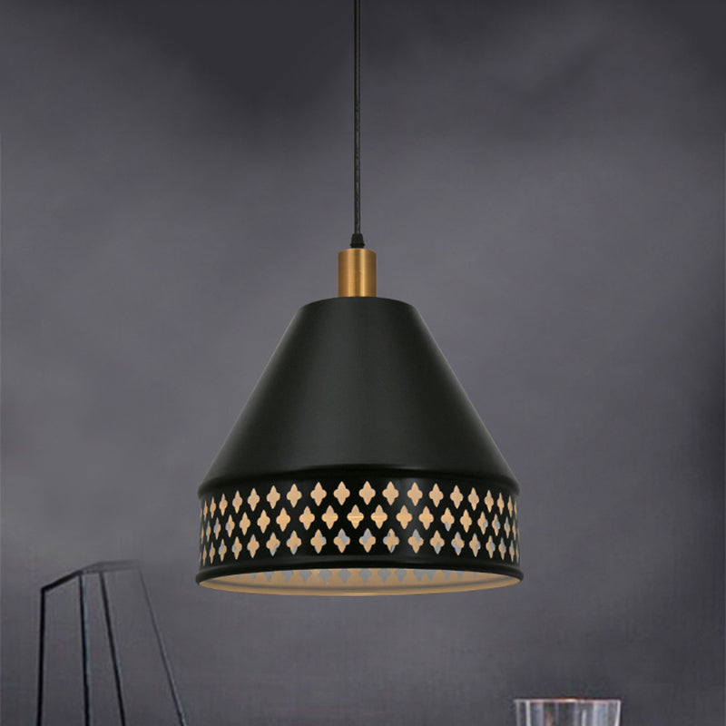 Lampe suspendue industrielle conique - Kit d'éclairage suspendu en fer à ampoule unique - Noir avec bord découpé