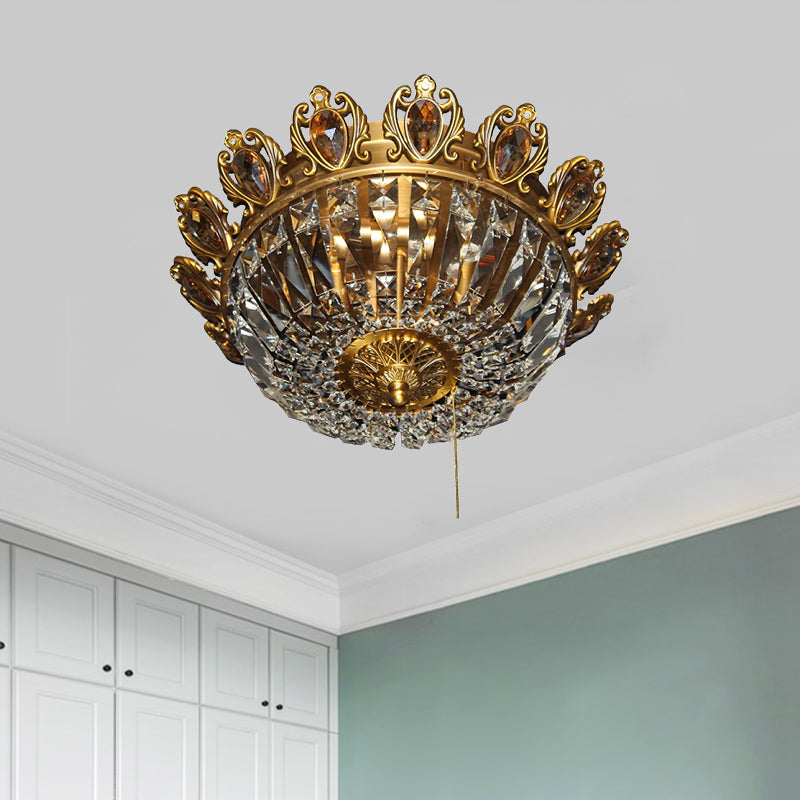 Plafonnier encastré traditionnel en cristal biseauté avec 4 têtes en laiton pour l'éclairage de la chambre