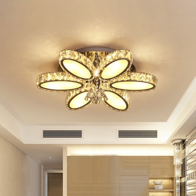 Plafonnier chromé moderniste Blossom avec cristal transparent, 6/8 têtes - Idéal pour le salon