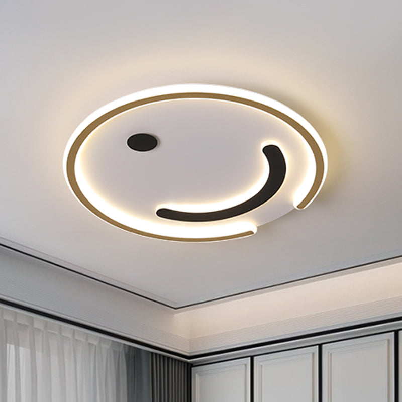 Sleek Round LED Flushmount Lamp in Black/Gold or White/Warm Light for Bedroom Ceiling