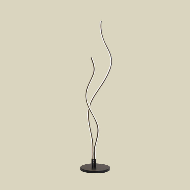 Contemporary Acrylic Led Stand Up Lamp - Black/White