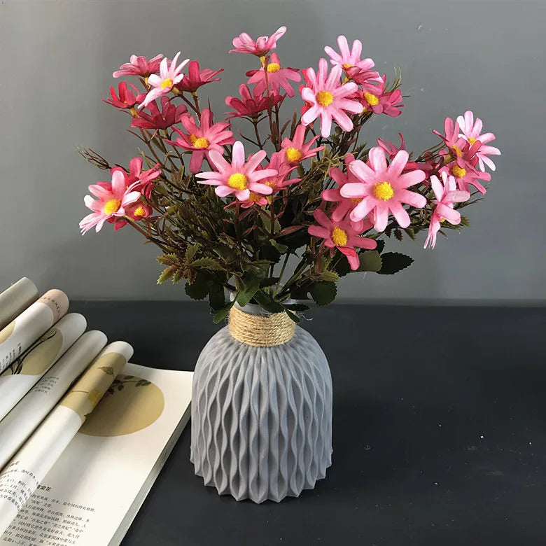Vase en céramique imitation moderne Kelsey : une élégance sans effort pour votre maison