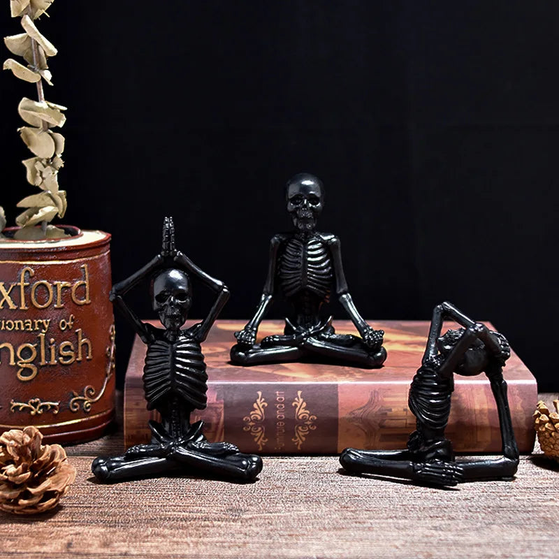 Figurines de squelettes humains gothiques de Violet