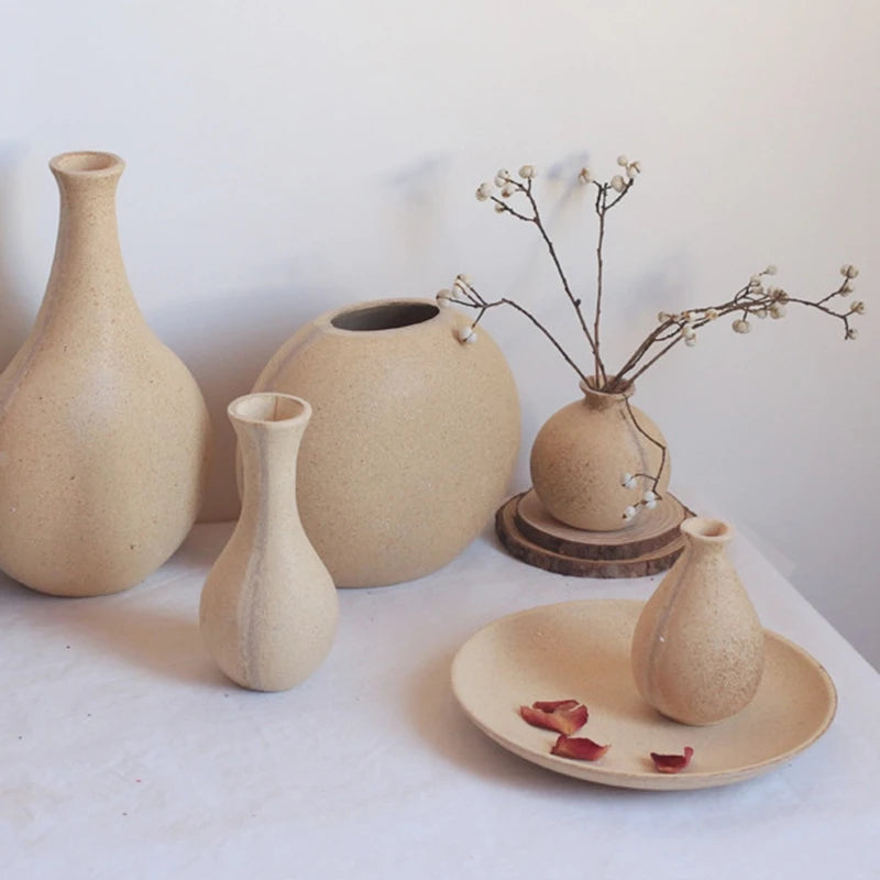 Madilynn Retro Art Flower Vase: A Vintage Touch for Your Home