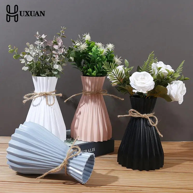 Vase en plastique d'inspiration nordique Zelda : simplicité élégante