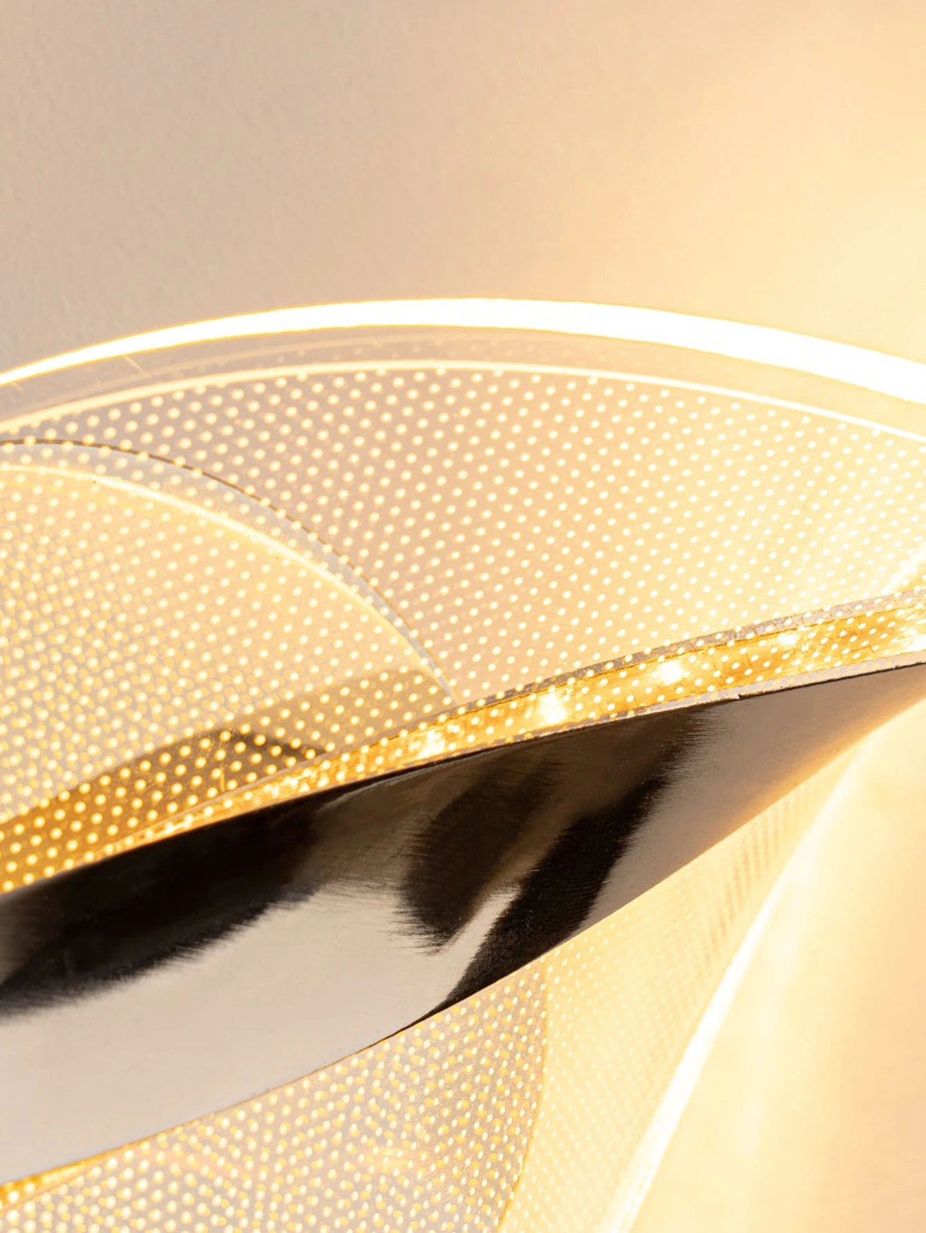 Home Deco Acrylic Gold/Black Modern LED Outdoor Wall Sconce