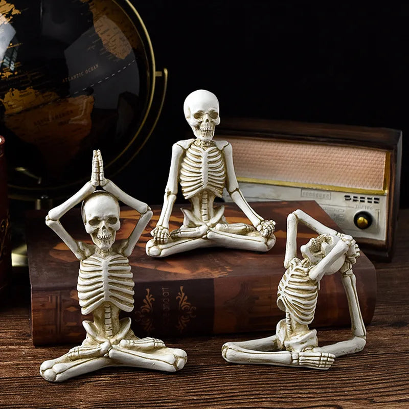 Figurines de squelettes humains gothiques de Violet
