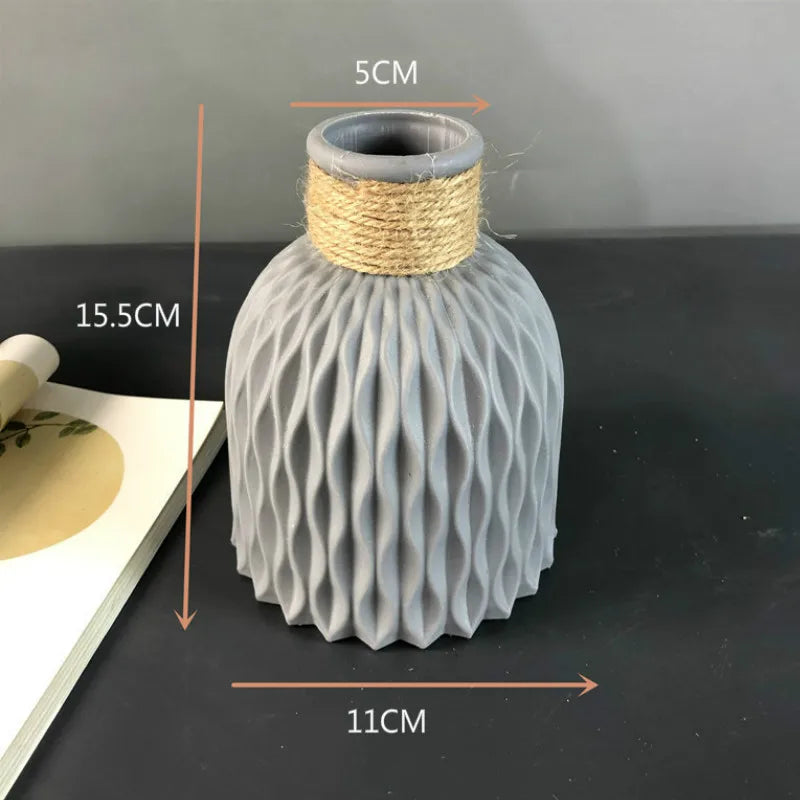 Vase en céramique imitation moderne Kelsey : une élégance sans effort pour votre maison