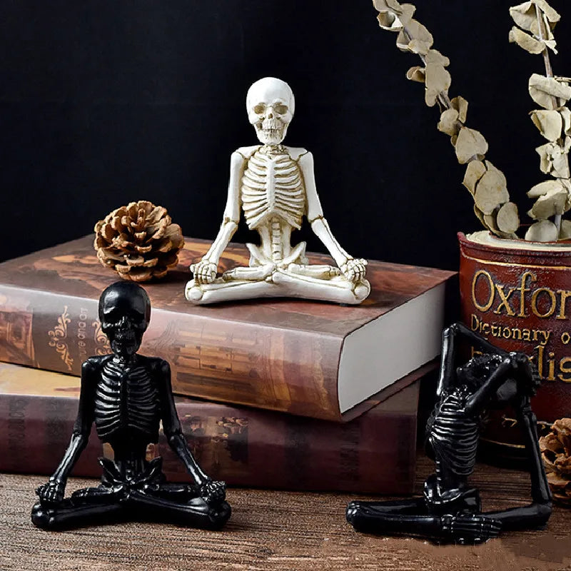 Figurines de squelettes humains gothiques de Violet