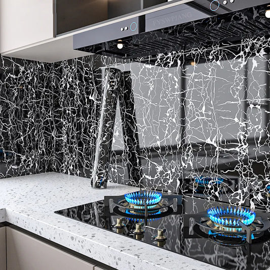 Papier peint autocollant en marbre d'Emma : rehaussez la décoration de votre maison