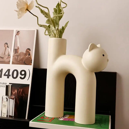 Della Cat Shaped Ceramic Flower Vase