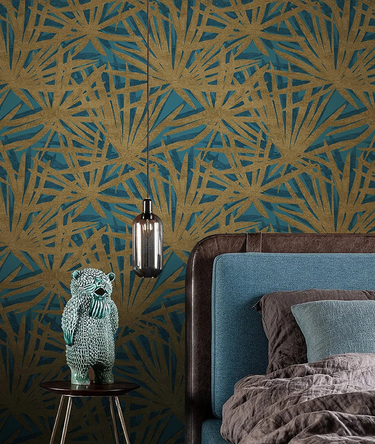 Samantha's Nordic Ins Tropical Gold Palm Leaf Wallpaper
