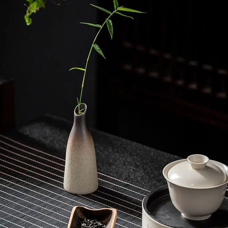 Vase en céramique de style chinois traditionnel de Jenna CHANSHOVA