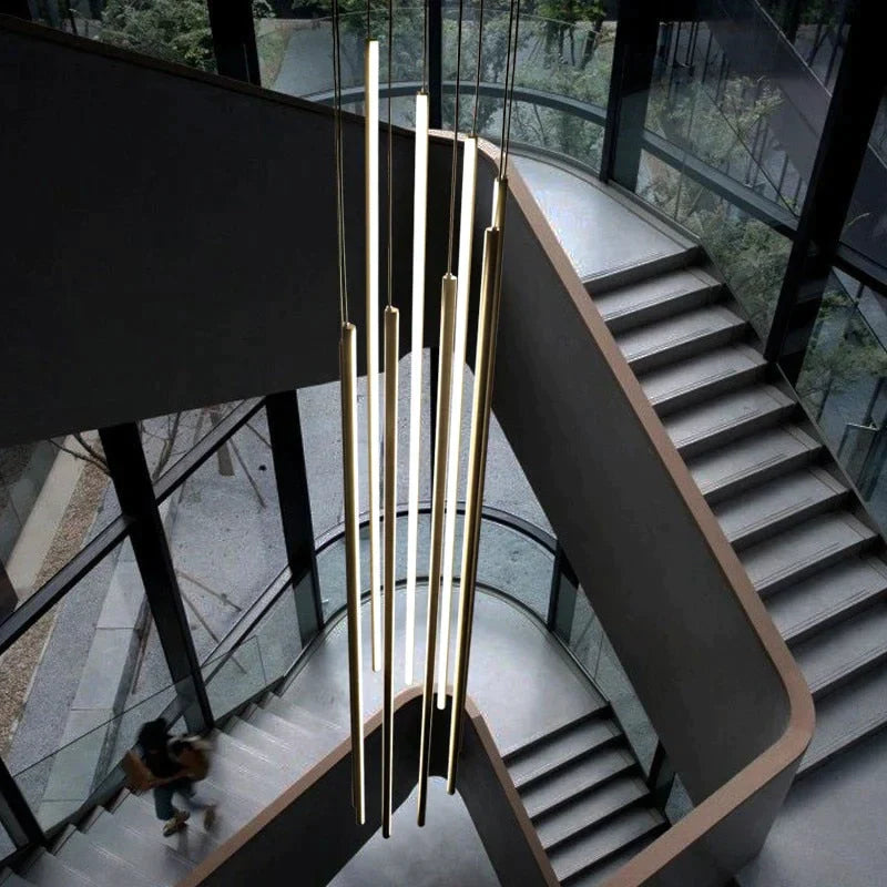 Adley - Lustre long à LED noir pour escalier